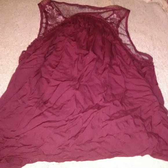 Clothes - Picture 5 of 7